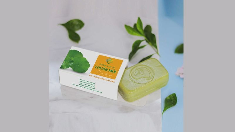 Xà bông dược liệu Thuần Mộc được phát triển nhằm hỗ trợ làm sạch và chăm sóc da mỗi ngày một cách an toàn